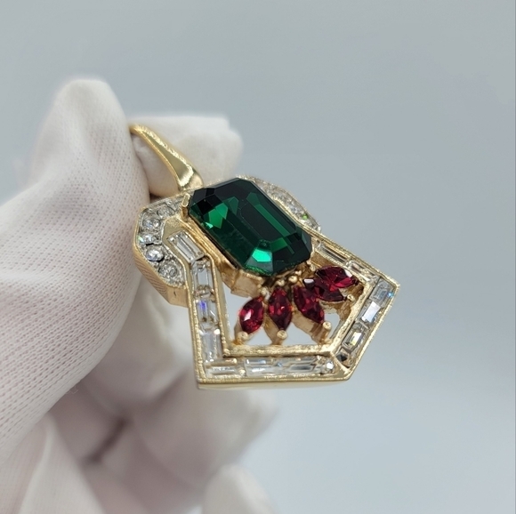 Vintage Butler Red Green Goldtone Pendant #651 - Picture 11 of 14